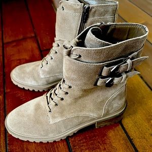 Vince Camuto Leather upper bootie Brand new size 8